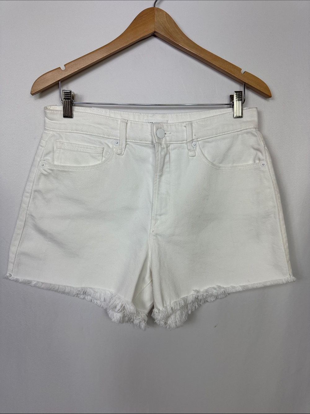 Good American Good ‘90s Shorts Size 6/28 White New - Picture 5 of 13